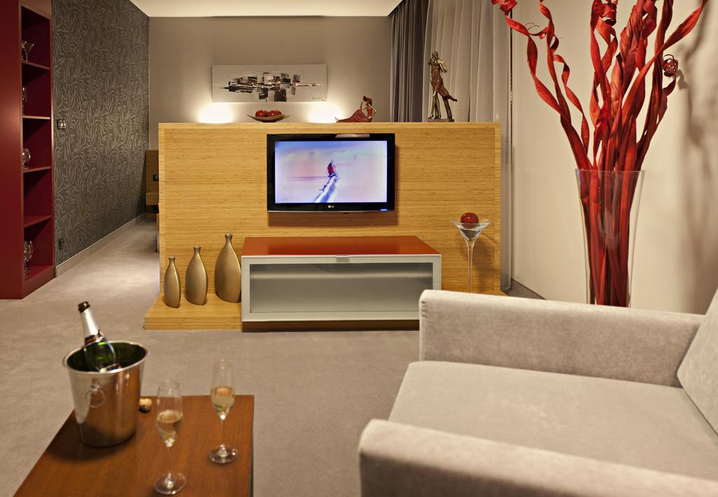 Nový Jičín Wellness Hotel Abacie מראה חיצוני תמונה