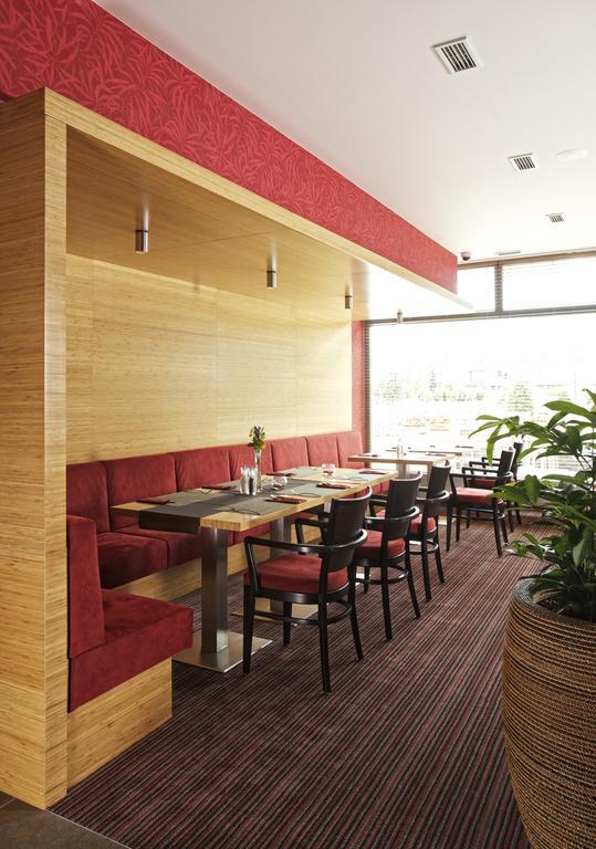 Nový Jičín Wellness Hotel Abacie מראה חיצוני תמונה